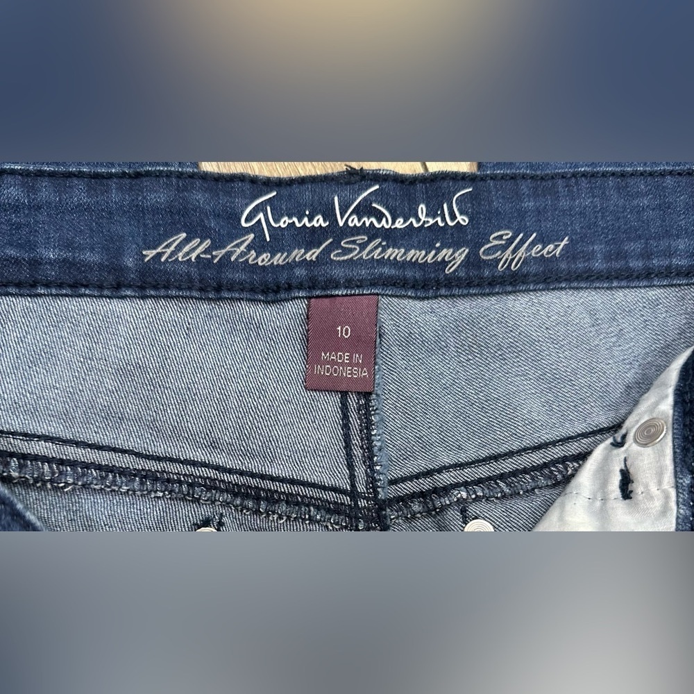 💙💙Gloria Vanderbilt Blue Jeans Size 10💙💙 - Picture 4 of 11
